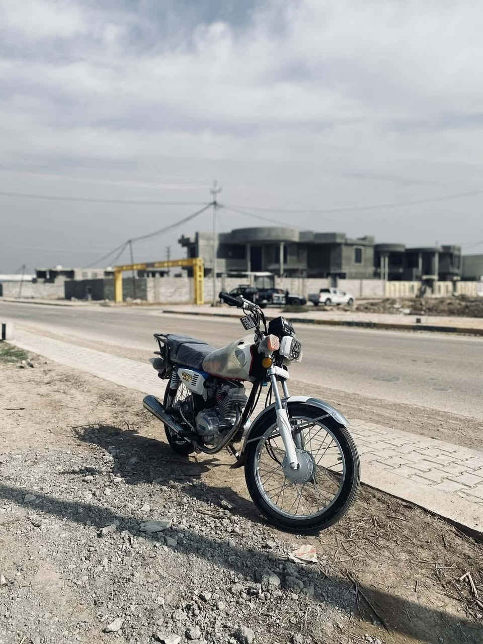 سلام عليكم دراجه نامه شلامجه صلي شاصي سكنر دراجة مكفوله كفاله عامه اسعر واحداو100 اوبيه مجال مكاني واسط قضاء الزبيديه الستفسار على الرقم ***********
