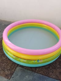 مستعمل • مع علبة • للبيع
