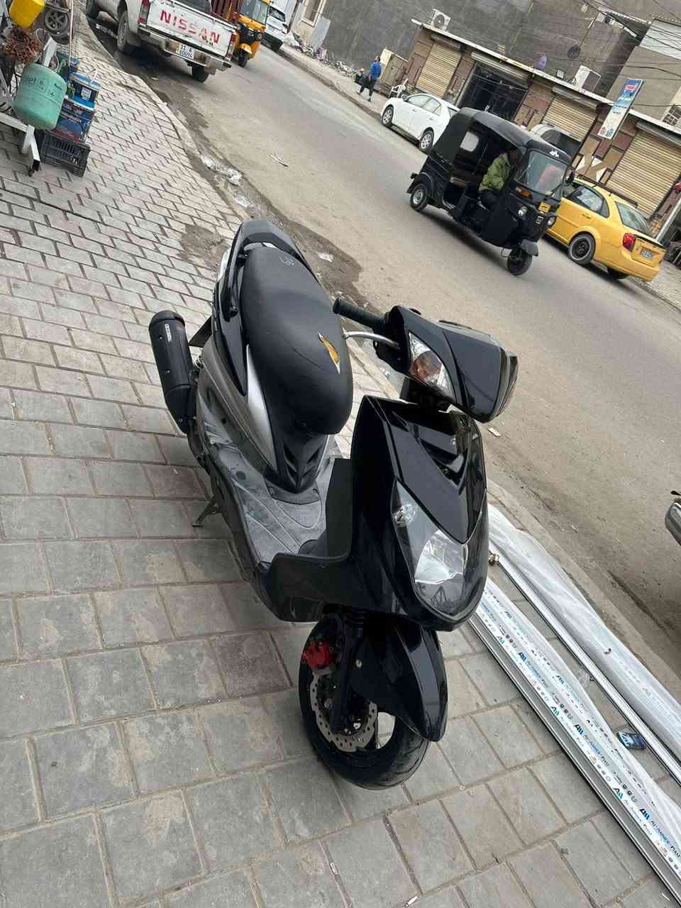 السلام عليكم سكنس فحل نوزل خطين ياباني الدراجه كلش نضيفه السعر 800
تعال افحص وأخذ بغداد الامين الثانيه ***********
