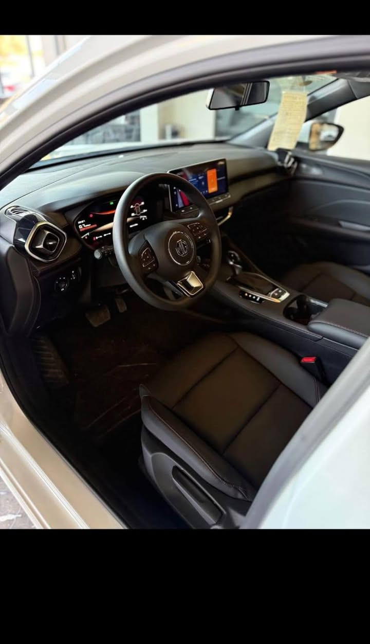 سەرەتا بەناوی خوای گەورە ...
MG GT 2025 شکڵ نوێ 

مواسەفات ، لەکجەری ، فول فول ،
چوار کامیرای 360 🎦

مەکینەی 180dvvt دبڵ کەم شەفت و تاحونە ، 

تەنها 18 هەزار ڕۆشتوە ، 

سعر 120$ مەجالیکی زۆر کەم ، 

تبینی / سۆنەریم داناوە ، 

0771 058 1313 

0750 765 2160
بۆهەر زانیاریک مەسج بکە یان پەیوەندی بکە بەڕێز ، 
۰۷۷۱ ۰٥٨ ۱۳۱۳
وەتس ئەپ / 📴🛜
