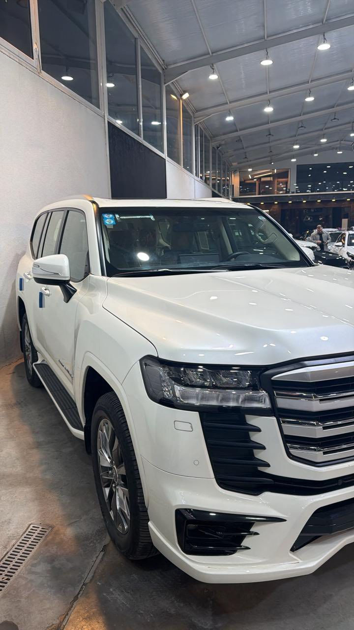 Land cruseir 2024 🎌gxr limited 
لاندكروز 2024 🎌 جي اكس ار لمتد 
تبريد مقاعد 
مقاعد كهرباء 
شاحن واير ليس 
ثلاجه 
تغليف كامل المركبة ppf ✅
عداد المسافة المقطوعة 19000 k/m 

📍بغداد شركة ابو ظبي چكوك قرب بوابة الكاظمية 

0771 811 1145

0781 844 4044 📞
