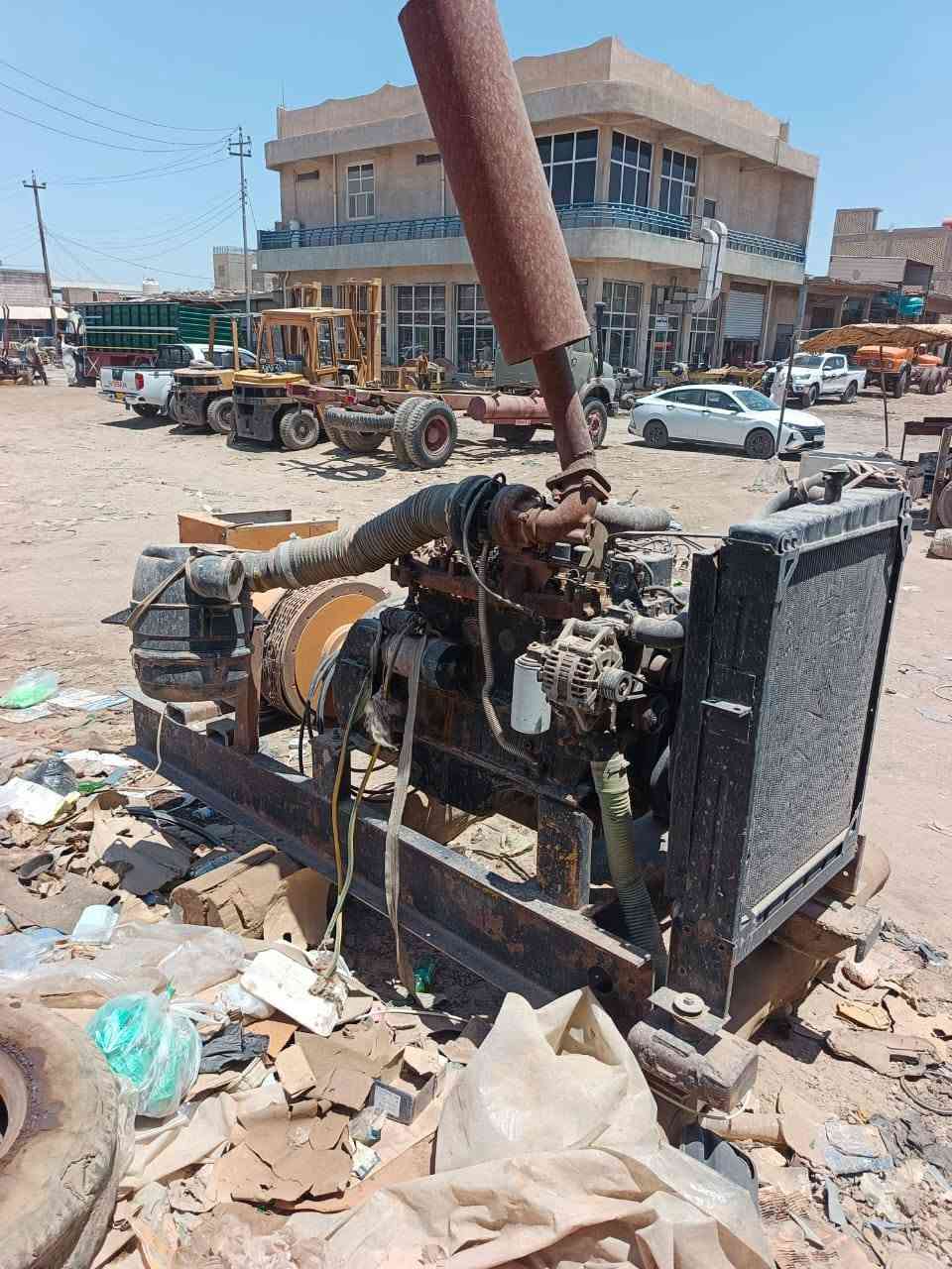 سلام عليكم بواري غطاس ابو 60 جدد مامستخدمات 
ابد 140 متر.... 50 واحد بيه مجال
كمز 110, 24 ولف ، جديده علا شرط ،سعر 37، ورقه بيه مجال ***********النجف الاشرف
