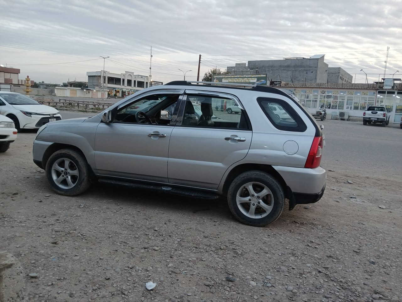 كيا سبورتج 2009 رقم ديالى مصبوغ حزام وارد امريكي السعر 105 وبيها مجال بسيط الإتصال على هاذ الرقم  ***********
