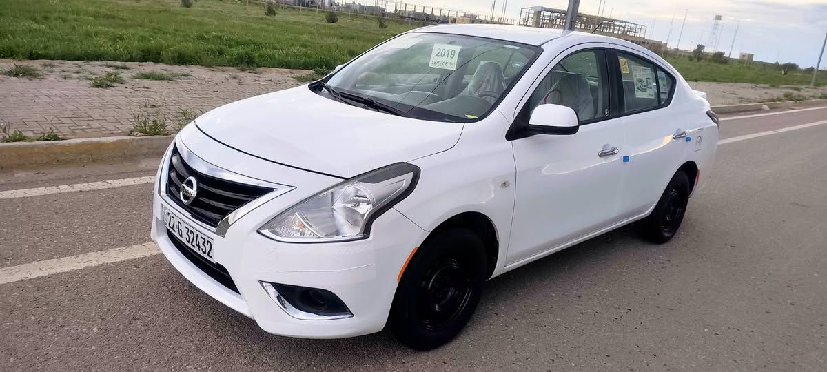 نيسان صني 2019 ابو بليته زركه ماشية 74 الف يعني سيارة جديدة اسبير منازل شركة كير محرك شرط جديد على وضع شركة شرط بدون صبغ او تعديل او بارد صدر امامي خلفي جديد تبريد تدفئه شغال رقم هزه سنوية جديد دولي شرط تحويل او وكاله الشراي يتصل *********** سعر 105 كركوك, العراق
