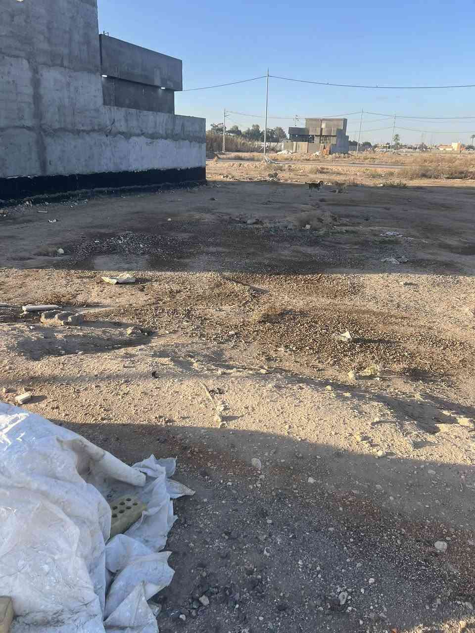 قطعه ارض اللبيع 
موقع حي العدل مقابيل محطه بانزين خانه مال عبيد السلطان 

مساحه 200م بلبدايه

سعر 25وبيها مجال 
الإتصال واستفسار 
***********
