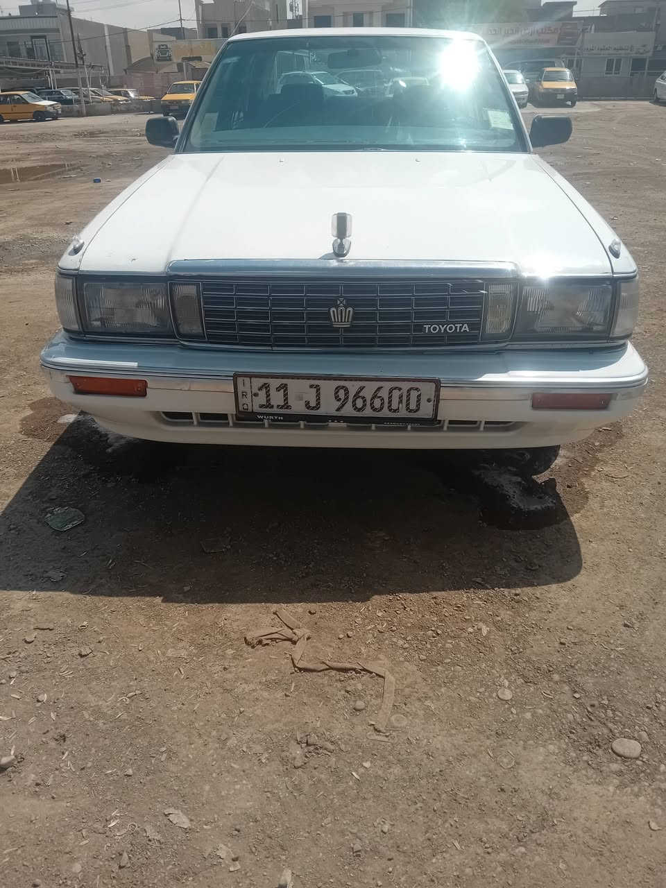 سوبر سيدان موديل 1990 للبيع سياره يسره بلادي مكينه وكير بطه بحاله جيده جدا سياره جاهزه فقط التبريد رقم مميز السعر 63 مكاني بغداد الدوره هاتف ***********
