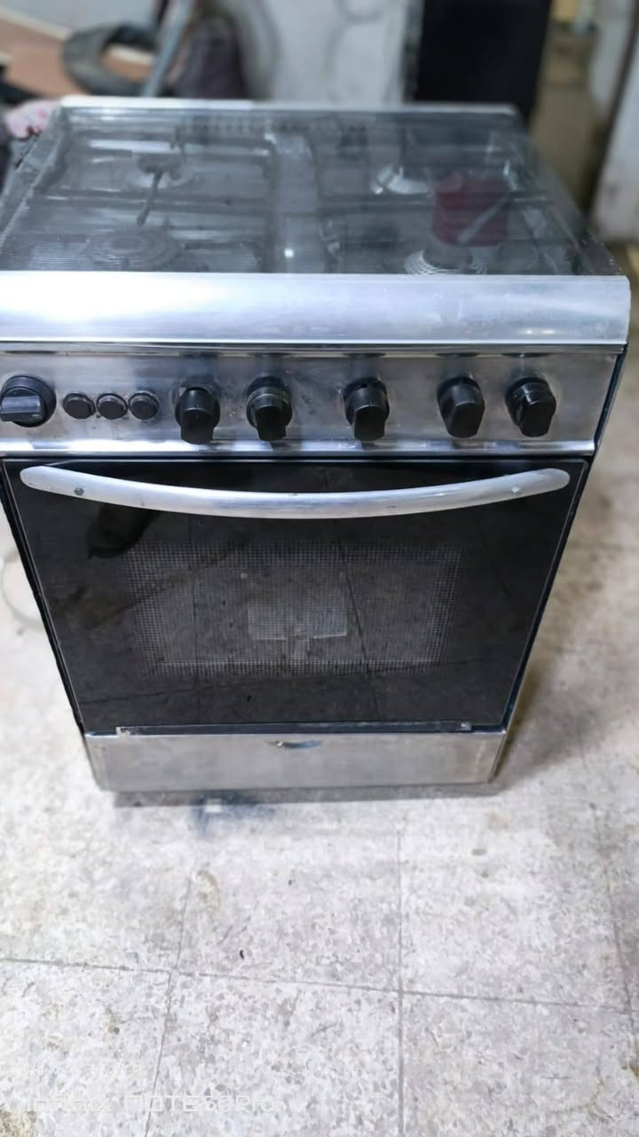 طباخ استيل ابو الفرن مصري درجه اولى سعرة 125


**إذا كنت صاحب هذا الإعلان وتريد حذفه لأي سبب، رجاءا أرسل رسالة إلى الدعم الفني**
