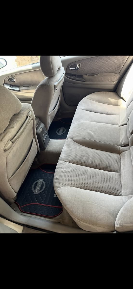 السلام عليكم  نيسان مكسما 2008 رقم بغداد مميز حداديه جديده تخم تايرات جديد سياره بلاديه داخل وخارج فقط جاملغ واحد خلفي مصبوغ  ب 73 مكاني بغداد المكاسب ***********
