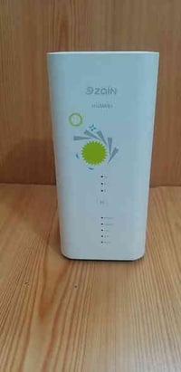 راوتر هواوي  B818  للبيع 4G   مقفول على شريحه زين   كات  19   يبث بترد...