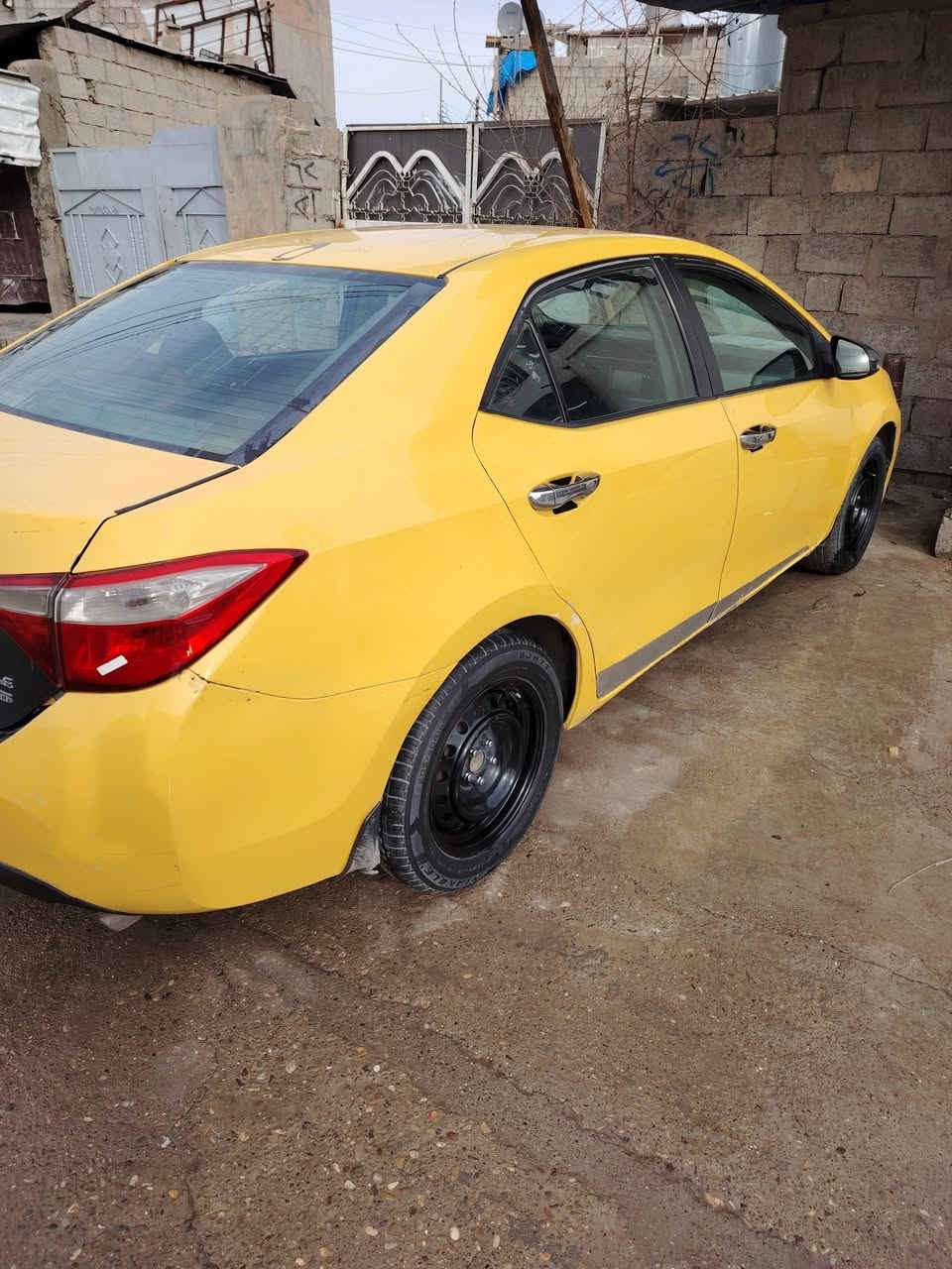 كورلا 14 بسمي رقم بغداد الضرر جامرلغ وبنيد بدون دواخل السعر 112 صدر دبلاد كله جديد ب ***********
