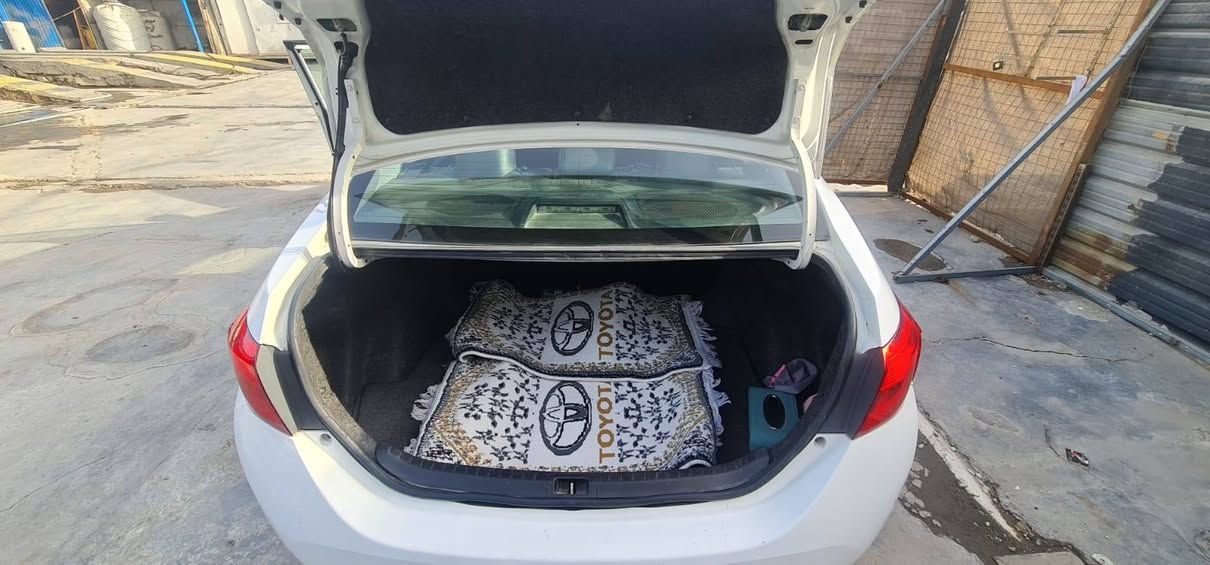 السلام عليكم كورلا مديل 2019 بسمي تحويل ثاني يوم السونار موجود اقراه وبخدمتك السعر ب١٣٣ ورقه وبيها مجال بسيط مكاني بغداد الجديدة الرقم ***********
