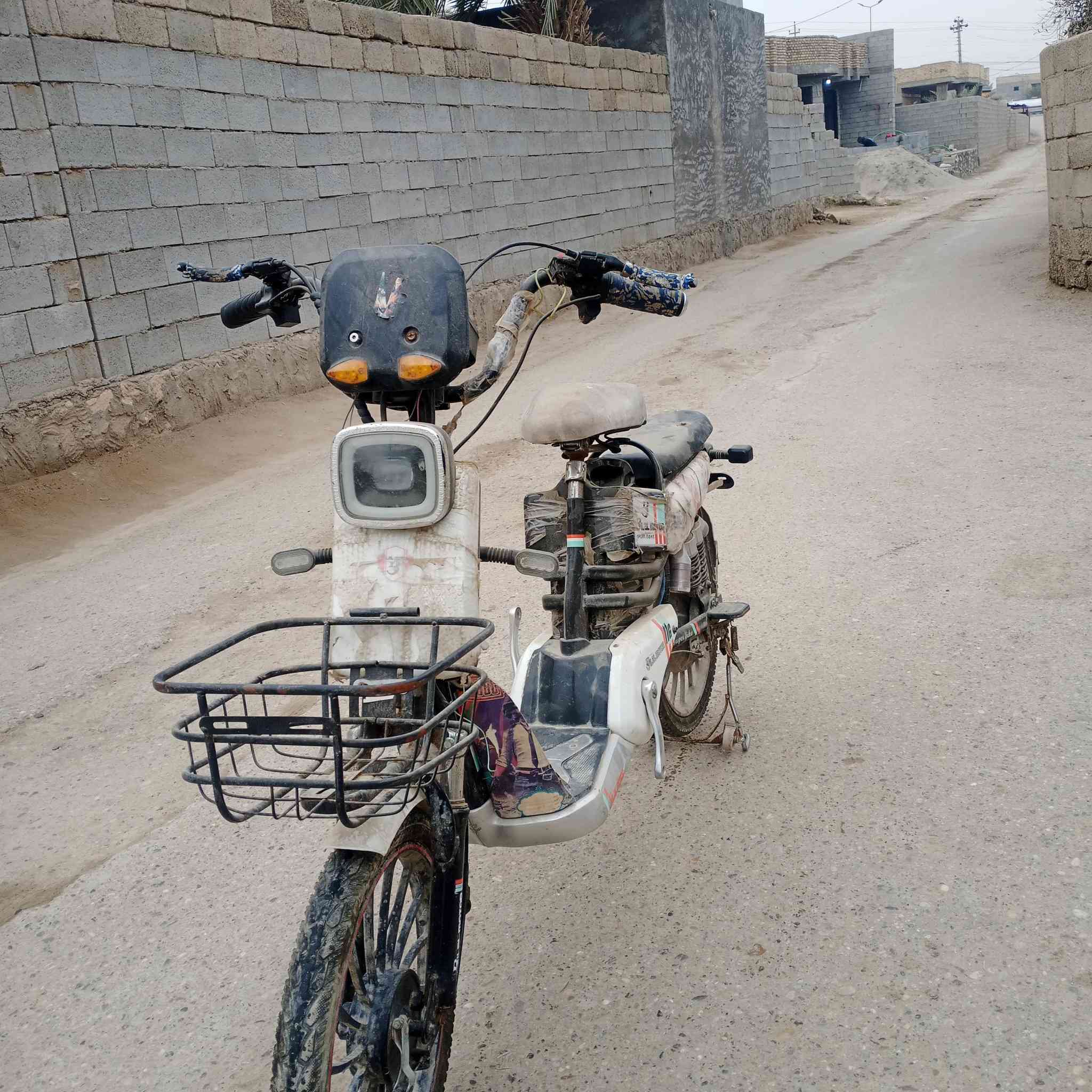 يابة سلام عليكم للبيع موطور شحن بدون بطاريات كهربائيات كلهه شغاله السعر 75وبي مجال مكاني الرمادي السجاريه @الجميع


**إذا كنت صاحب هذا الإعلان وتريد حذفه لأي سبب، رجاءا أرسل رسالة إلى الدعم الفني**