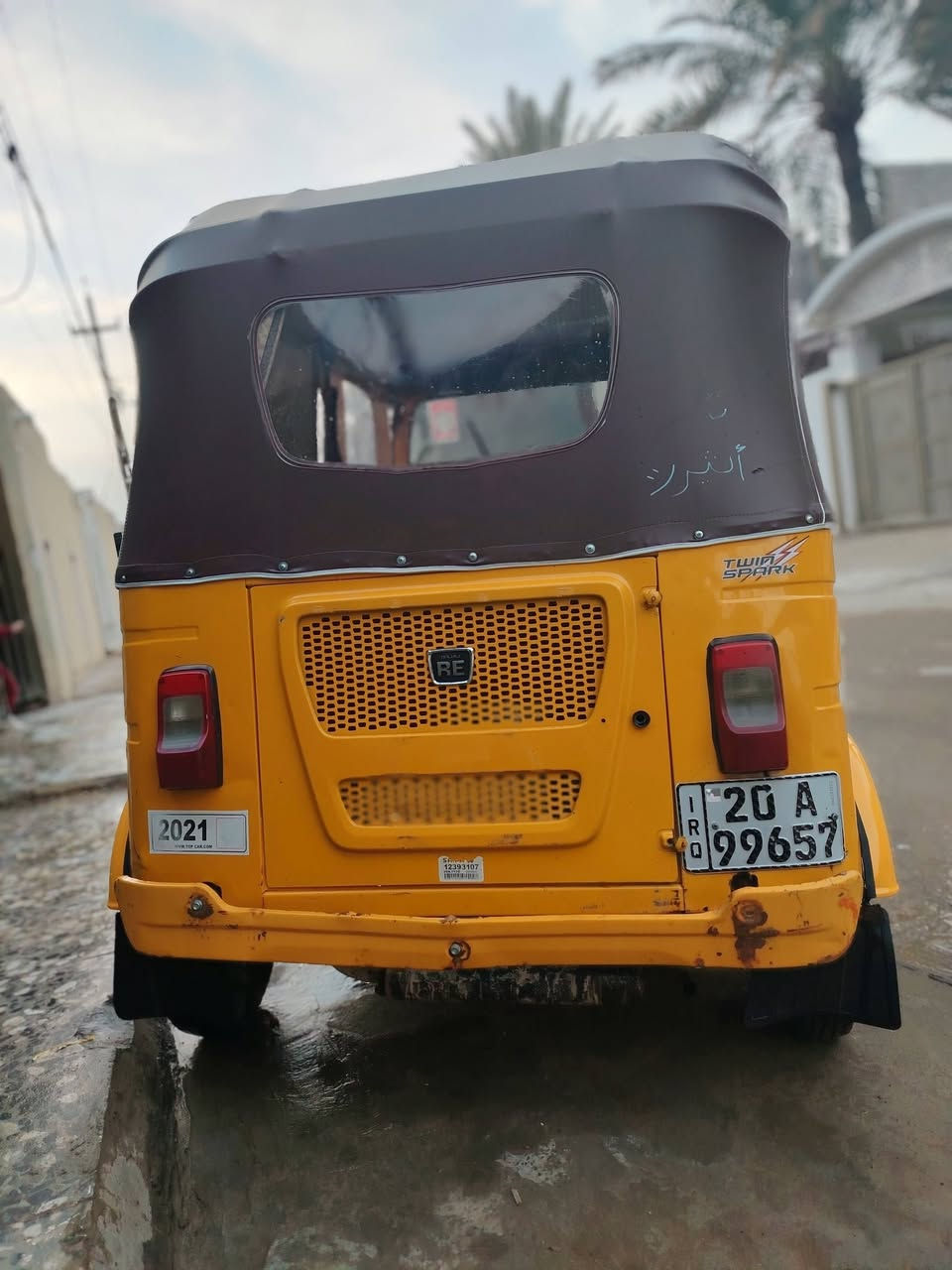 سلام عليكم تكتك للبيع مديل 21 مرقمه بسمي رقم انكليزي للبيع ب7700 تفاصيل اكثر اتصل *********** بعقوبه حي المعلمين
"
