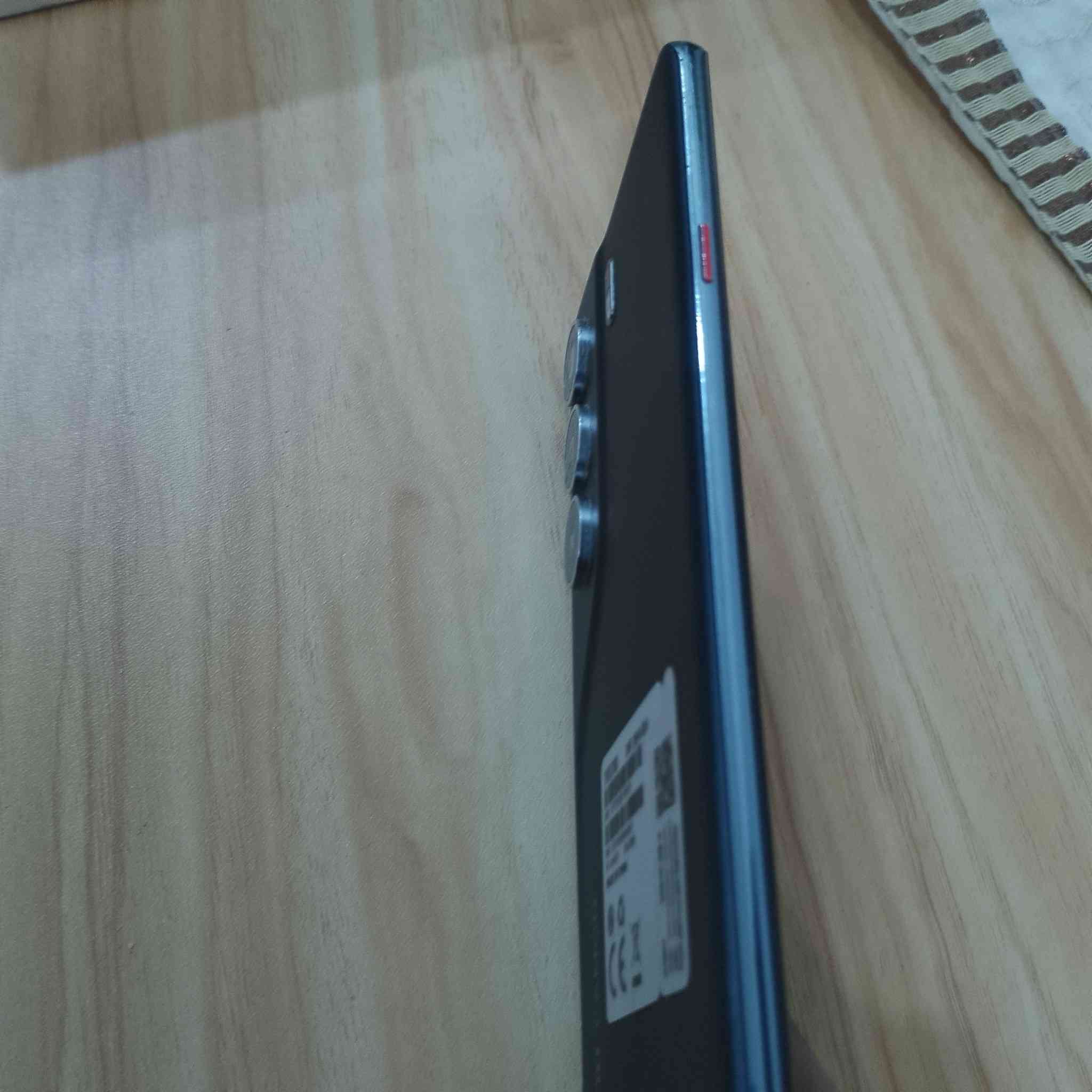 TECNO CAMON 40 Pro 5G
الكاميرا الخلفيه SOM+8 OIS

5200mAhالبطاريه
الكاميرا الإماميه 50

1080x2436

الشاشة

250 مساحه GB+5.008.00

جهاز نضيف كلش ومعروف ب أدائه يشغل 90 فريم بوبجي الحقيقي 120 الله شاهد جهاز نضيف مع كامل ملحقاته كفر وشاحنه والغراض الباقيه بس بي مشكله بل زر الي يعلي الصوت بس يتحرك تحرك بصيط كلش يعني ما يأثر طبيعي

***********
