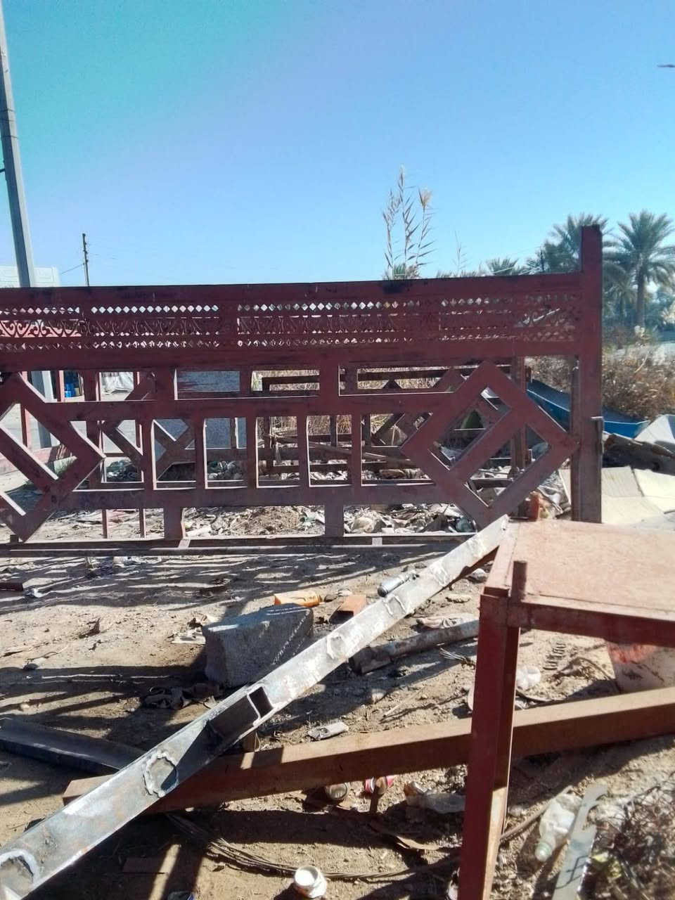 سلام عليكم محجر كيا نثيه البيع المكان بغداد الاستفار على رقم ***********
