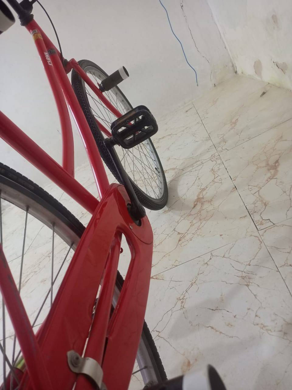 بايسكل للبيع حجم26🚫
موديل18 بايسكل نضيف وياله نضيفه🚫
السعر 120وبي مجال للطيبين مستعجل 🚫
علئ بيعته الشراي يجي واتساب الرقم
***********
