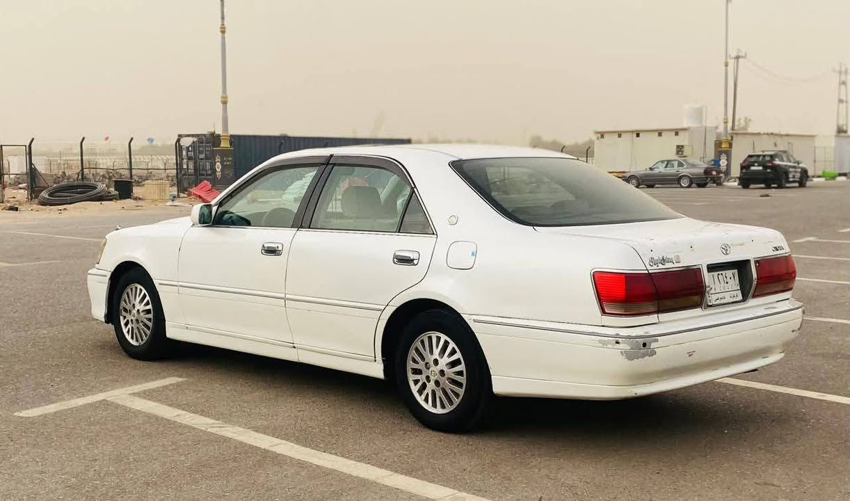 السعر 65 للاستفسار *********** ملكه موديل 2003 مكفوله من الكص والعيب الشرعي فول مواصفات أربع دكم ديفور الجبير كرستال اصل فتحه سقف تبريد قطعتين برده خلفيه كشنات كهرباء رقم كركوك وكله مضمونه تريد تحويل مفتوح الكمرك اتروح اتحول بيه مكان السيارة كربلاء
