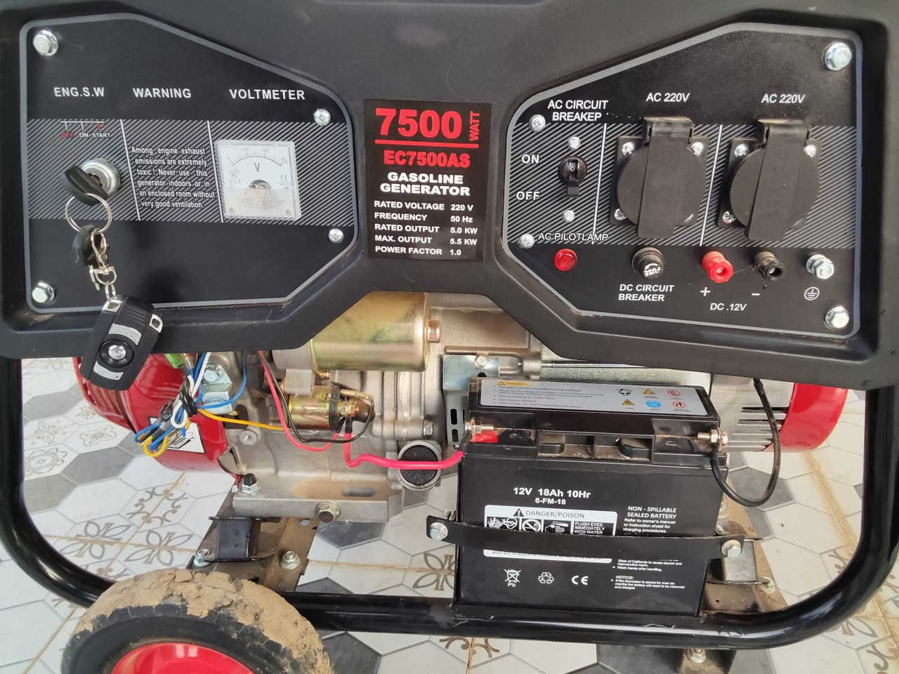 اللهم صل على محمد وعلى آل محمد
‏

‏السلام عليكم مولده للبيع 5.5kv   تولد 20 امبير صافي. مولد مستخدمه أقل الشهر اشتريتها للأسواق وخسر  مشروعي وحاليا عزلت الأسواق وكاعد ابيع الغراض. المولد ممتازه بل توليد  شرط الفحص 
***********
***********
