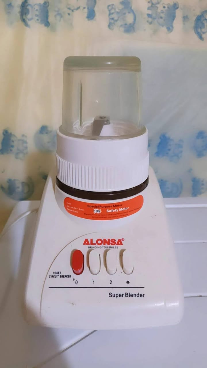 اغراض للبيع
مجمده
اوفن
مشر
مثرامه


**إذا كنت صاحب هذا الإعلان وتريد حذفه لأي سبب، رجاءا أرسل رسالة إلى الدعم الفني**