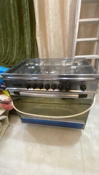 طباخ يونيفرسال • فرن شغال • ٢٧٠