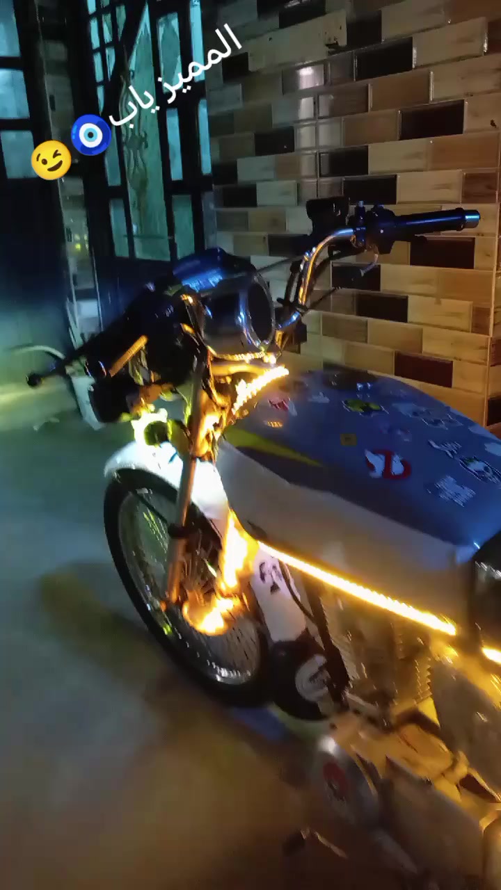 سلام عليكم دراجه للبيع موديل 2024 دراج شلع فول مكف
وله من التاير للتاير الشراي يتصل ع ***********
