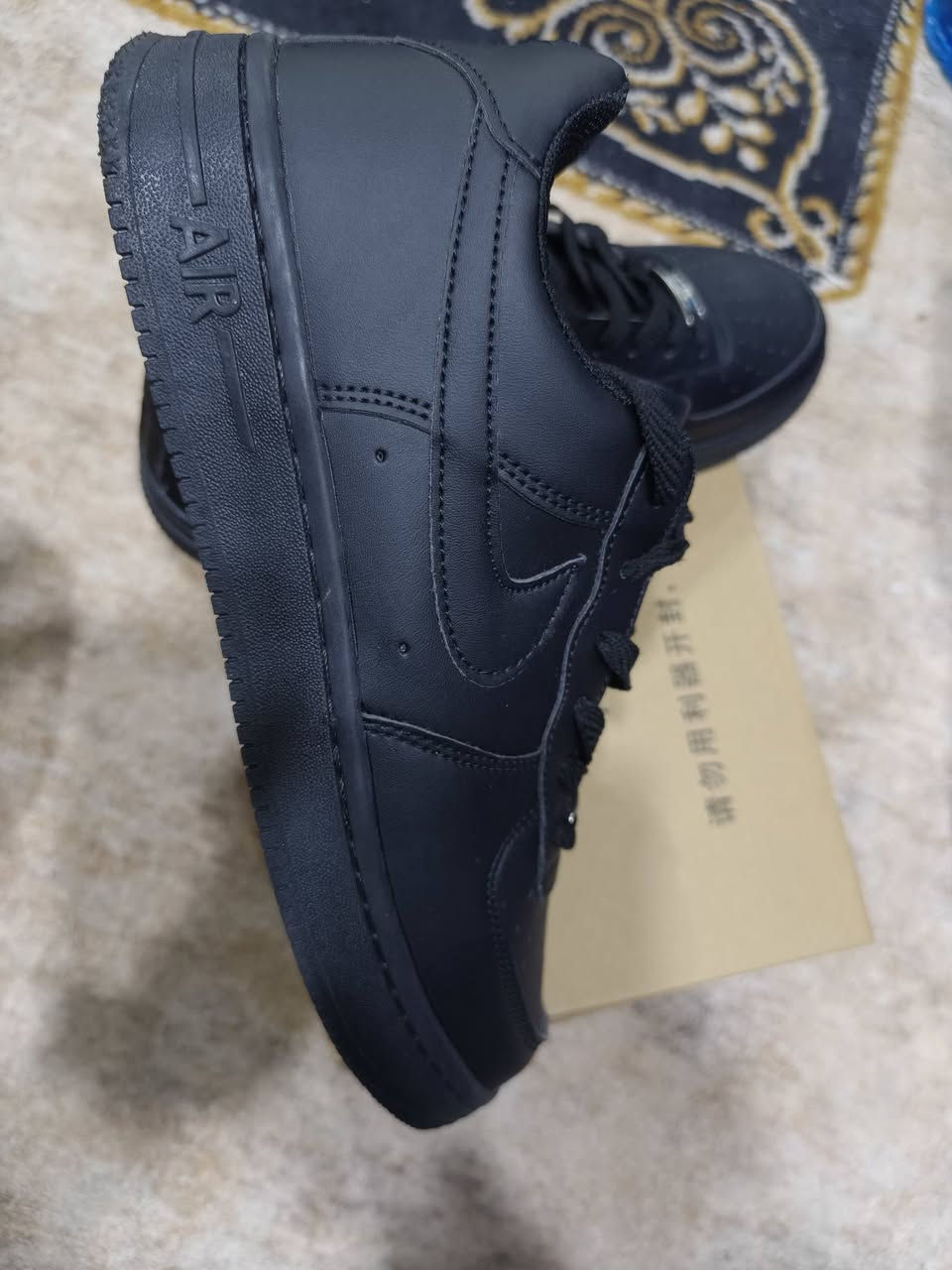 السلام عليكم شباب
Nike Air Force 
القطعه ماستر فيتنامي 
جلد 
قياس 43 
طول القدم 26.5


**إذا كنت صاحب هذا الإعلان وتريد حذفه لأي سبب، رجاءا أرسل رسالة إلى الدعم الفني**