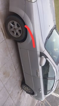 للبيع وبتره موديل 2006 مصبوغة عام تبديل باب خلفي  وجاملق امامي السعر 5...