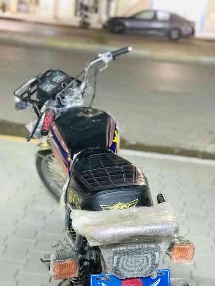 ✨السلام عليكم✨
تايكر موديل 2020 
محرك مفتوح
السعر 400وبي مجال قليل 
للأتصال (***********)
#مكاني الشرقاط تقاطع الخصم///يرهم مراوس حسب القناعه
