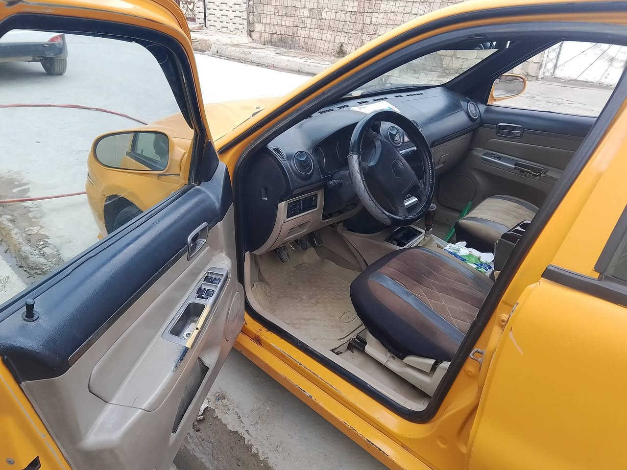 السلام عليكم
سي كي تكسي للبيع او ماعرضة ويا خصوصي متضرر 
محرك كورلة صبغ حزام بدون دواخل موصل جانب الايمن شرط التحويل هيىه غرامات صفر *********** @إشارة
