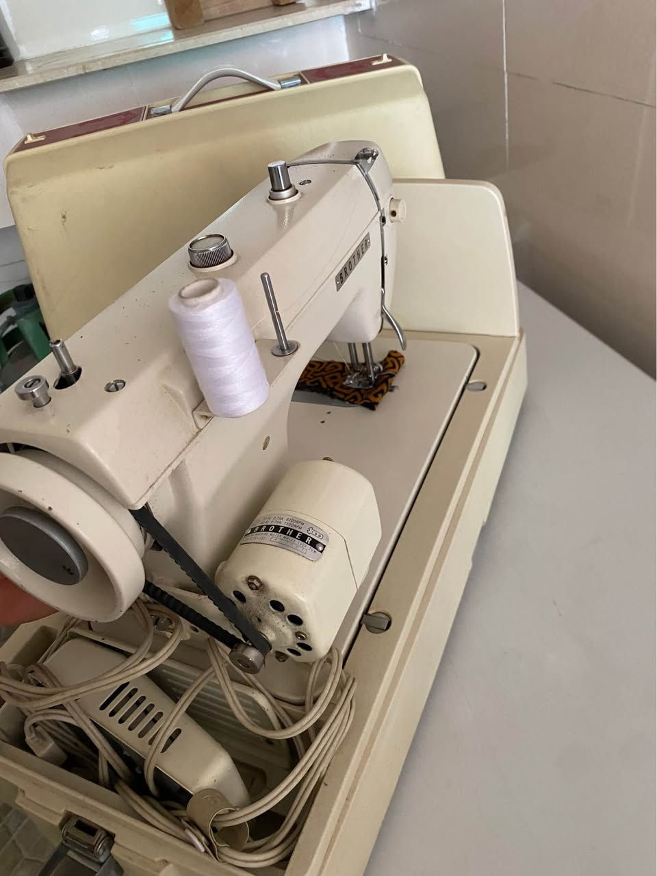 ***********
200$ أربيل, العراق
