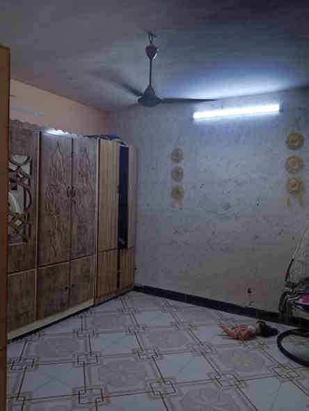 بيت للبيع مساحه بيت زراعي200 متر واجهه 10 عمق 20 بيت طابقين قريب مدرسه رشيد قريب بيت محامي  صباح ما اجاوب على التعليقات بس اجاوب على الخاص***********
