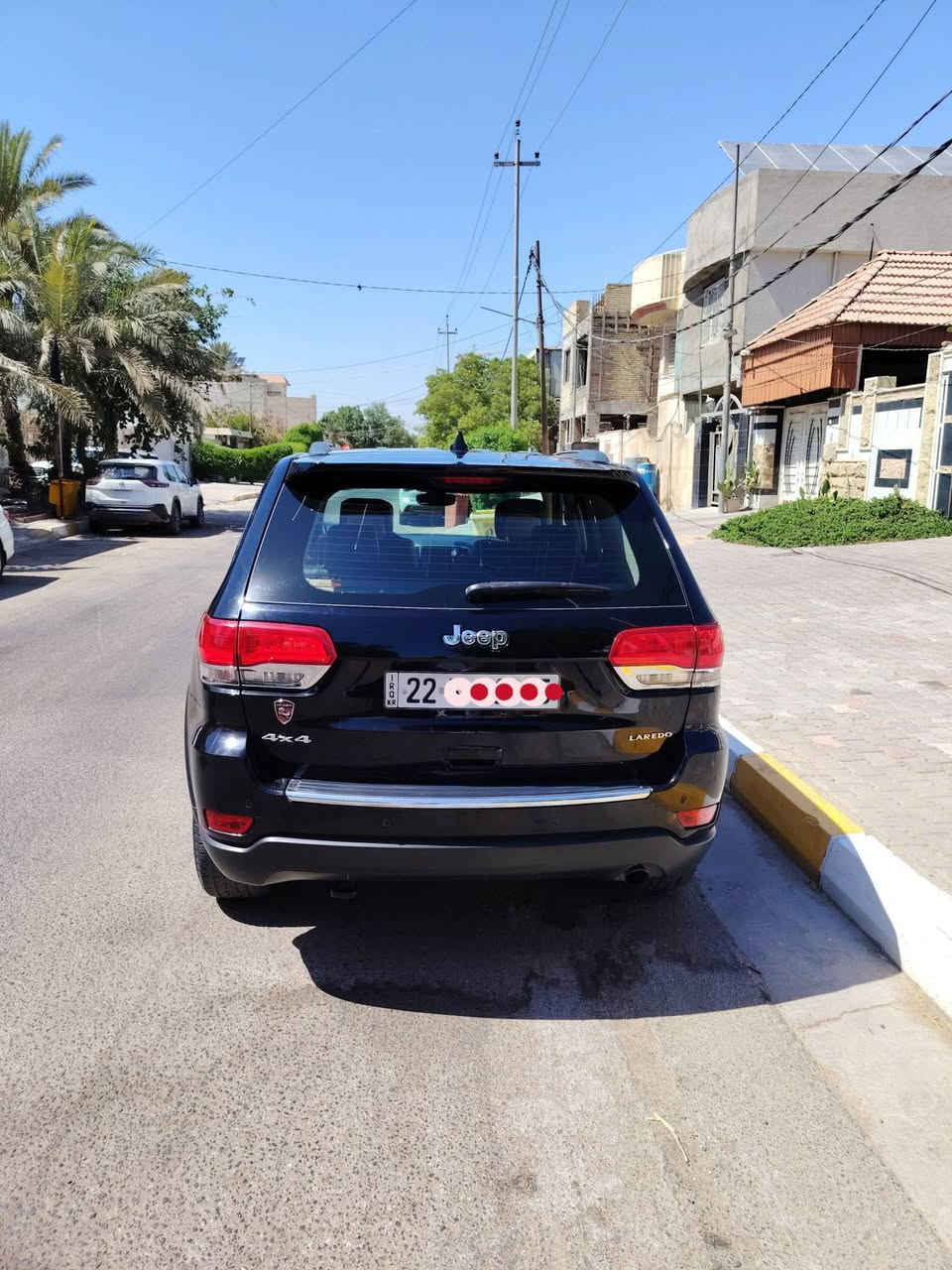 للبيع فقط
جيب لاريدو خليجي موديل ٢٠١٨
نص جاملغ جهة سايق فقط رش
بدون دواخل والباقي مكفول
مواصفات الللاريدو خليجي معروفه
رقمها اربيل سنوية ل ٢٩ 
عارضها ٢٤٠ وبيها مجال
مكانها كربلاء حي الحسين
***********
