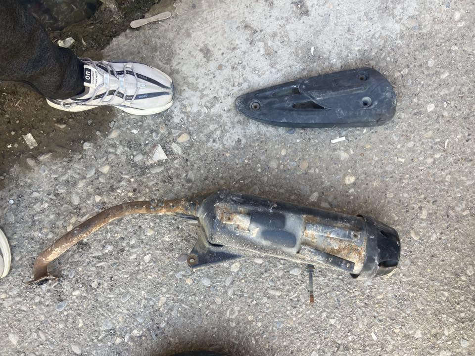 السلام عليكم تاير مابي شي وصالنصه ملحومه مابيهه شي كاملات
تعال اخذهن بلاش 
مكاني قلعه سكر 
رقمي :***********
