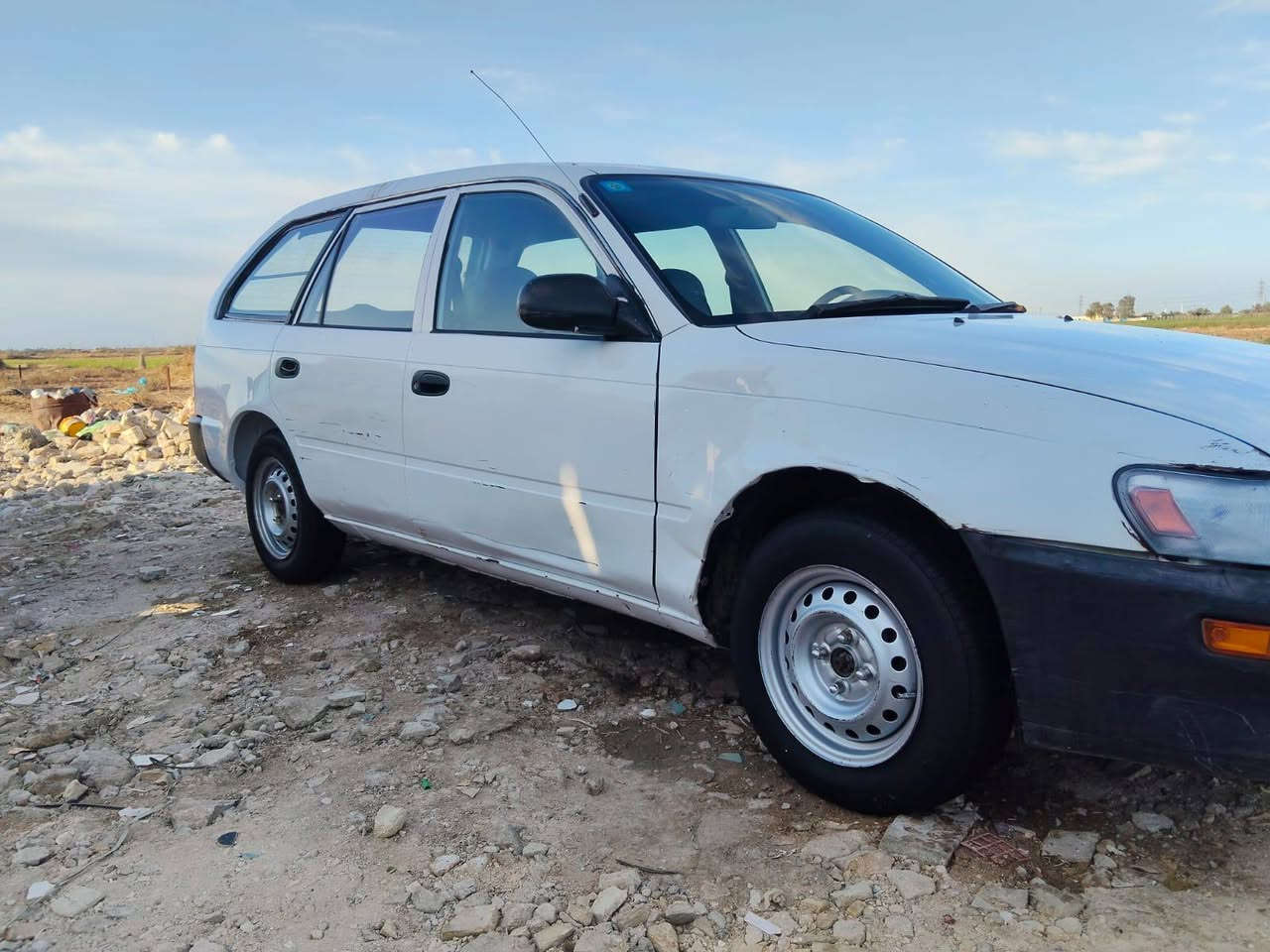 يالله الحلال للبيع
كرولا ستيشن موديل 1996
رقم الإنكليزي جديد مصفرة غرامات سنوية لسنة31
مكينة 1.4L مكفولة كير ومكينة طخم تاير جديد 
السعر 38 ورقة
الرقم:***********
