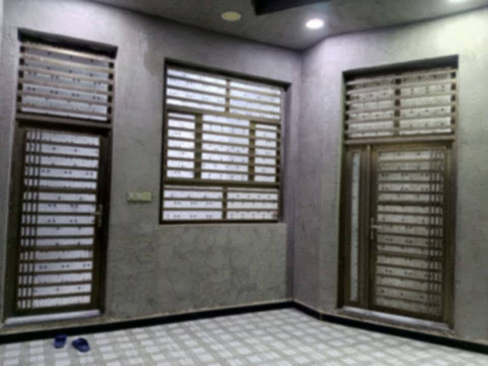بيت للبيع – فرصة مميزة 🔥
📍 الموقع: حي الصحة
📐 المساحة: 150 متر
🏠 التفاصيل:
غرفتين نوم
بناء حديث (درجة أولى)
تصميم مرتب ومريح
🌿 الصفة: زراعي 25
💰 السعر: 155 مليون (قابل للتفاوض)
✨ البيت نظيف وجاهز للسكن، مناسب للعوائل وضمن منطقة هادئة وخدمات متوفرة.
📞 للاستفسار والتفاصيل أكثر، تواصل خاص.


**إذا كنت صاحب هذا الإعلان وتريد حذفه لأي سبب، رجاءا أرسل رسالة إلى الدعم الفني**