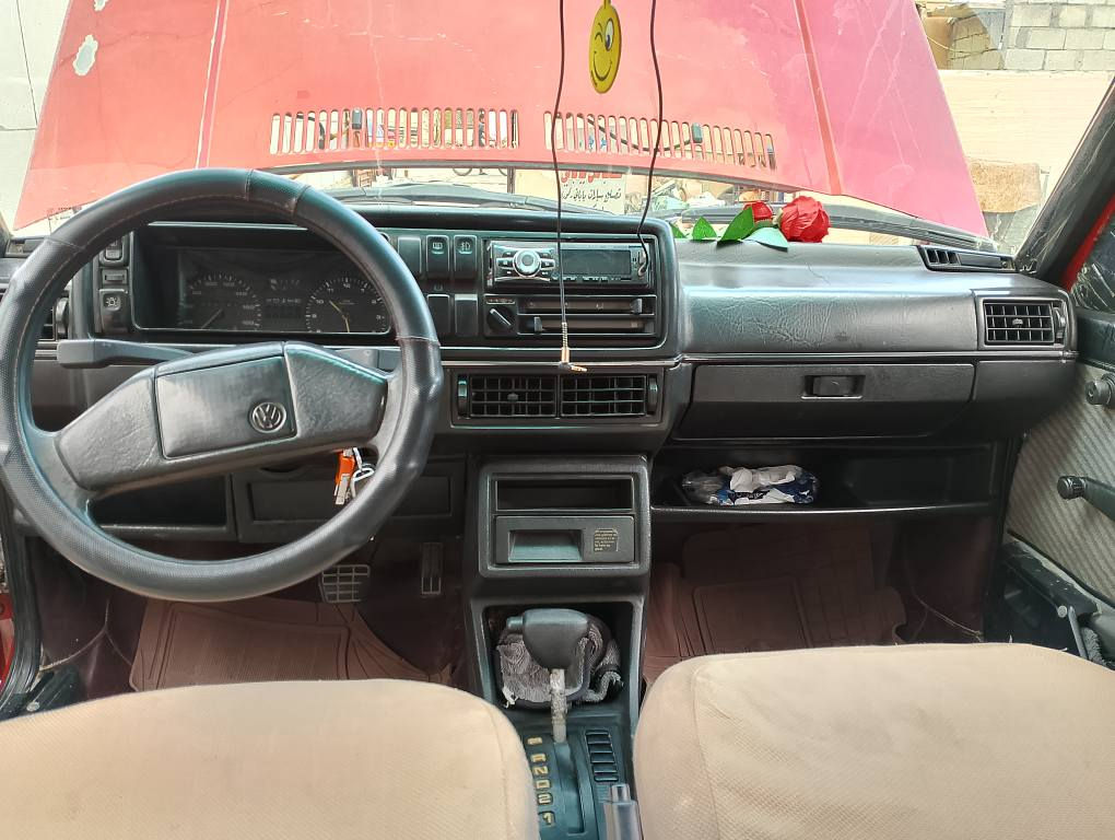 جيتا مديل 1991سياره حلوه باقي عل بلاد كير اتو محرك لا صرف ولا بخار مشروع شرط تحويل سنويه منتهي صار سنه دفتر بانزين موجود رقم موبايل *********** كركوك, العراق
