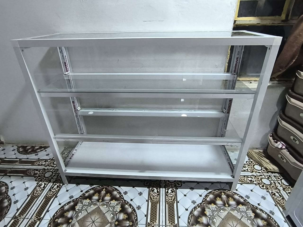 باترينات 3 قطع 
غير مستعملات 
سعر الوحده 100 وبيها مجال 
كاطون الرازي 
***********
