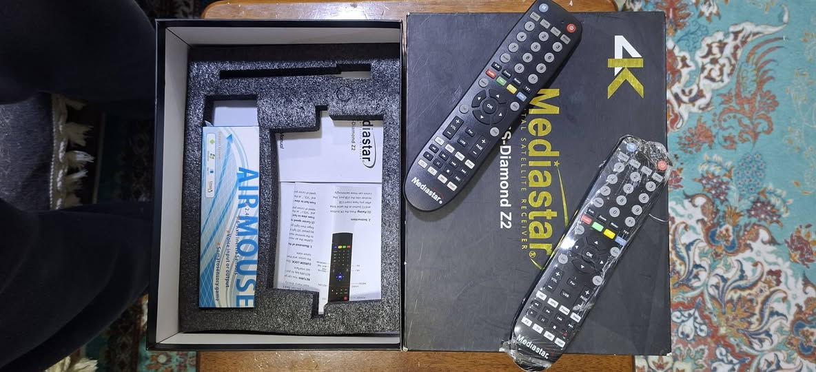 ستلايت mediastar Z2 مفعل سيرفر لغاية نيسان ومفعل سيرفر vip2 ومعاه 3 ريموتات بسعر 125 الف شامل التوصيل 
***********
