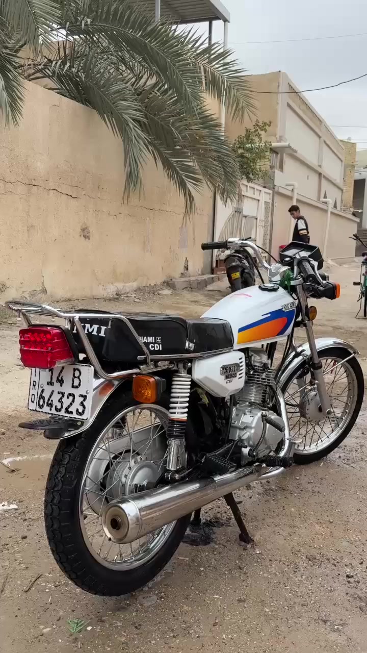 سلام عليكم دراجه نامه شلامجه رقم وسنويه 2021 نضافه شوفت عينك شغاله من الطول لطول اي نقص مابيهة  مفتوحه مره وحده صار شهر للبيع مستعجل ع بيعتهة باسمي تحويل ثاني يوم السعر 1650بيهة مجال قليل تواصل واتساب***********
