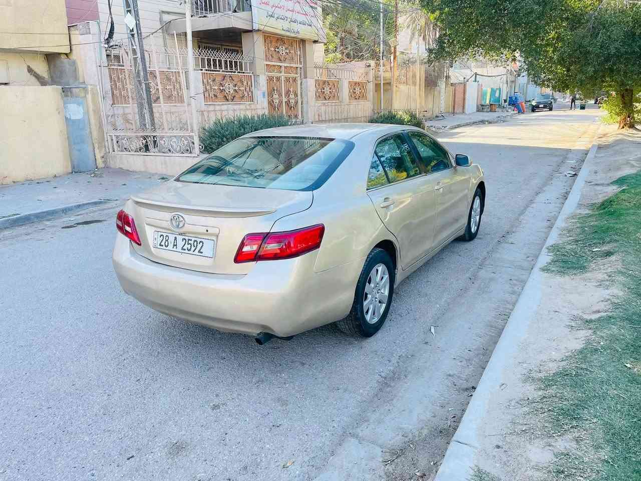 للبيع كامري موديل 2009   السعر 84 للاستفسار ***********    وارد امريكي حادثه جاملغ امامي فقط والباقي مكفول من الضربه بيه رش صبغ جماليه لان جانت جارده  مواصفات  شاشه كامره تحكم   كروز سرعه   كشن كهرباء  محرك 4سلندر 2400   سياره جاهزه حداده ومحرك وكير مبدلات جدد    سياره بسمي رقم جديد وسنويه لل 30   مكاني كربلاء
