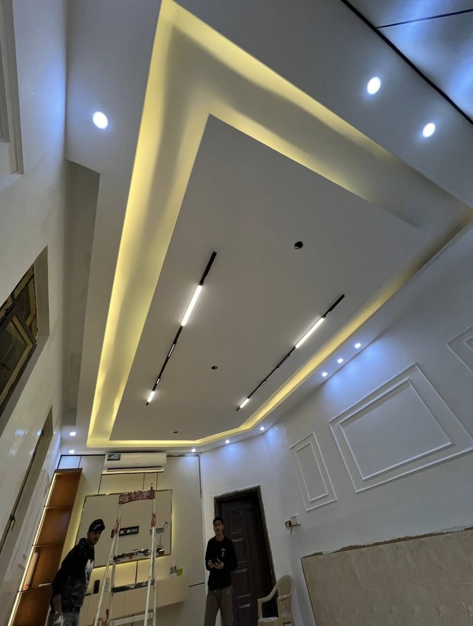 نقدم لكم أعمالنا
في تكريت

نعمل جميع التصاميم والديكورات العصريه الحديثه 💕

نتمنى أن ينال إعجابكم

عليكم الاختيار وعلينا التنفيذ

#الجميع

***********
