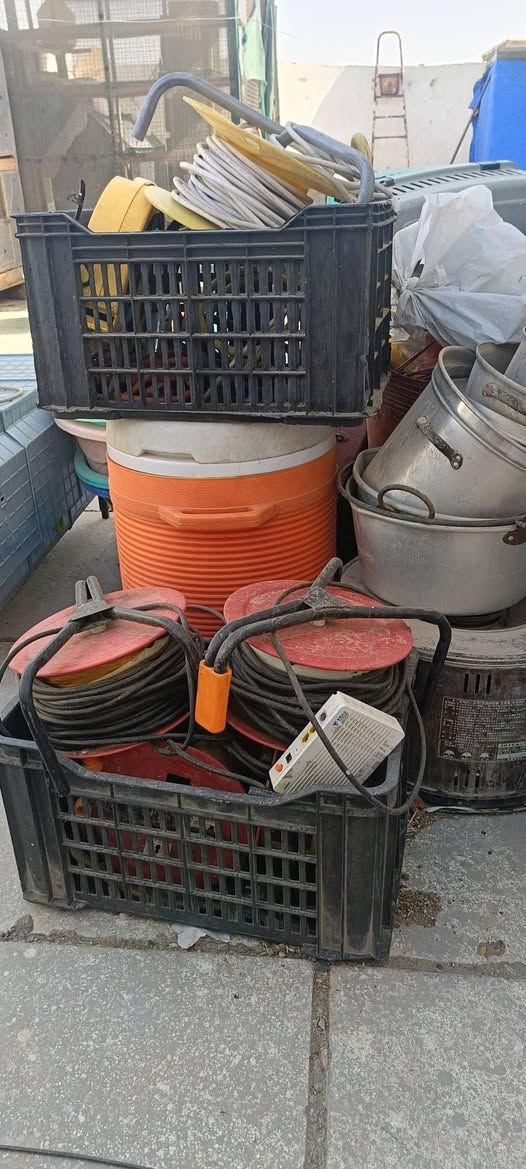 هاي غراض لبيع وهواي هنة من يجي شراي ويشوف لسعار


**إذا كنت صاحب هذا الإعلان وتريد حذفه لأي سبب، رجاءا أرسل رسالة إلى الدعم الفني**