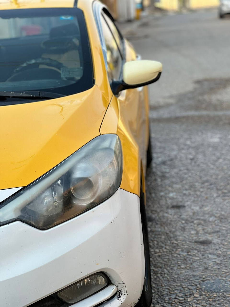 سلام وعليكم كيا سيراتو ١٤ خليجي
ميكنه ١٦٠٠ دوش بيه ضعف لمكينه 
باقي التفاصيل اتصل علرقم ***********
السعر ١٠٥
