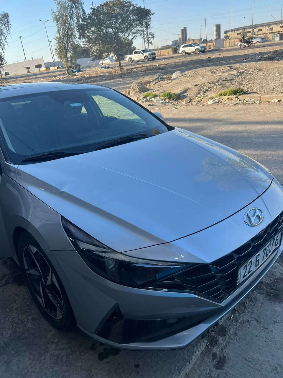 النترا 2021 بانزين
للبيع السياره فول مواصفات 
فتحه 
رادار
كشنات تدفئة
ماشيه ٨٥ الف كيلومتر
محرك 2.0 

وارد امريكي حادث امريكي دعاميه فقط
ونطخت عندي ببغداد فقط بارد بالجاملغ
بدون صبغ وبدون تبديل السياره
فقط بارد وموضحه بالصور
بيه ملاحظات بسيطه 

رقم اربيل تحويل
 📍مكاني بغداد العامرية

سعر 135$ ورقه 
وبيها مجال بسيط للشراي
مستعجل عالبيعه

واتساب
***********
