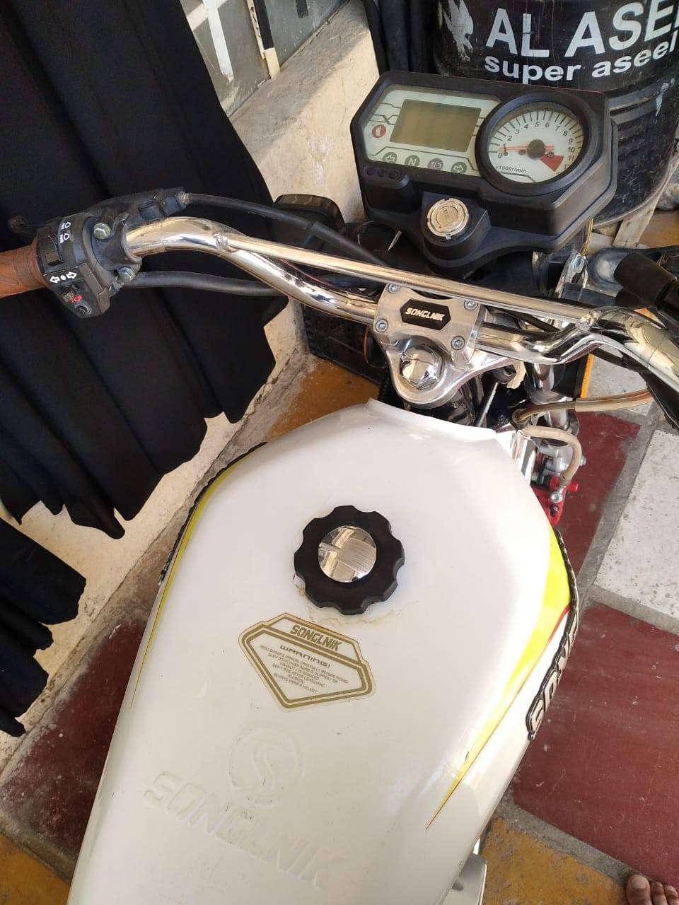 درجه الئ البيع  سفان 225 جديده مكان الحله بابل رقم 📱 *********** مكان الحله بابل  السعر 825 وبه مجل
