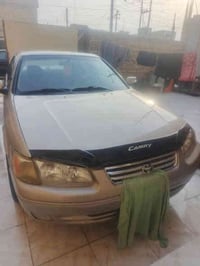 كامري موديل 2000 رقم بصره انكليزي مصبوغه عام تغيير لون جاهزه من كلشي م...