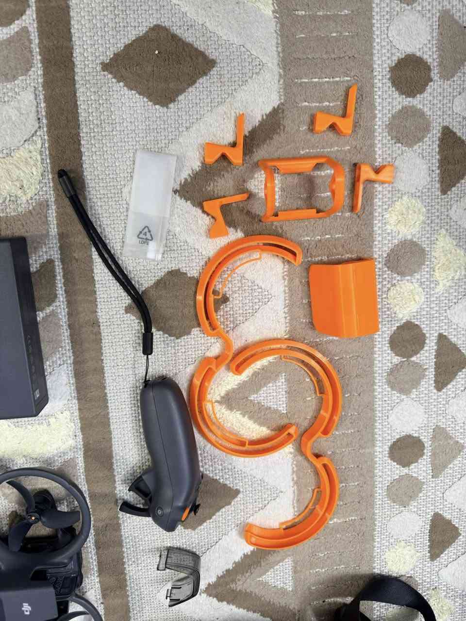 DJI Avata 2 Combo
مستخدم نظافة ٩٠٪؜
السعر مليون و٥٠٠ 
مكاني بغداد 
راسلني وتدل 
ملحقات
درون
مناظر 
موشن
بطاريات ٣
شاحنة
جنطة
كارتون
كفر حماية


**إذا كنت صاحب هذا الإعلان وتريد حذفه لأي سبب، رجاءا أرسل رسالة إلى الدعم الفني**