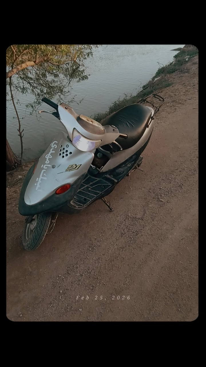 دراجة نضيفة نفس ما موضح بلصور رايدها 400 وبيها مجال قليل للشراي . مكاني فاو


**إذا كنت صاحب هذا الإعلان وتريد حذفه لأي سبب، رجاءا أرسل رسالة إلى الدعم الفني**