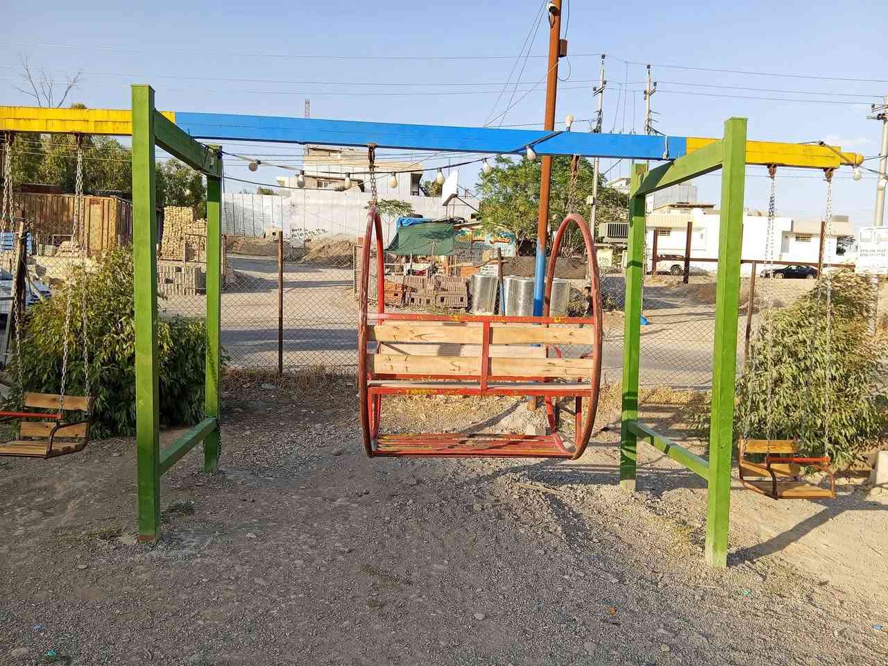 ئەم جەمپە ٨ خانە تازە کراوەتوە لۆکە ایستا لە ئیشدایە جۆلانەکەشی بێ عیبە بۆ فرۆشتن لە سلێمانیە
***********
***********
