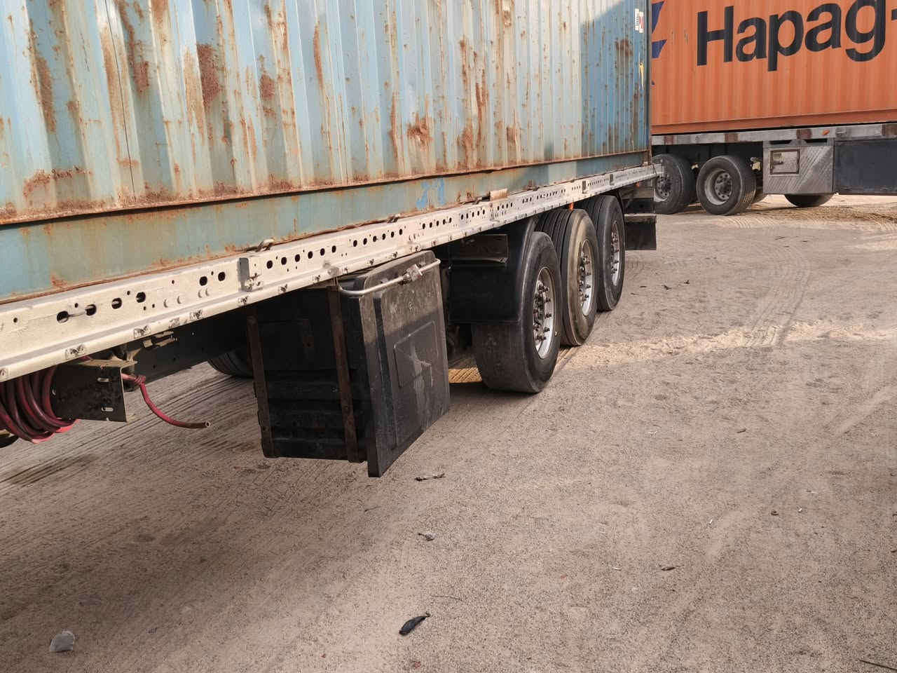 سلام عليكم سكانيه للبيع  موديل 2005 الشكل القديم  كير تماتيك محرك كير كفاله عامه رقم جديد سنويه ال 28 مربوطه العربانه وراهه ودنكير رفاع الثالث تخم تاير راس وعربانه تحويل ثاني يوم سعر 265وبيه مجال بسيط مكان بغداد يوسفيه رقم ***********        ***********    غير متواجد علا الخاص اتصل وتدلل
